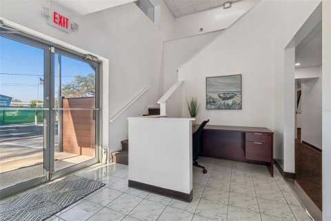 Propiedad comercial en venta en Clearwater, Florida, 1021.92 m2 № 2119289 - foto 23
