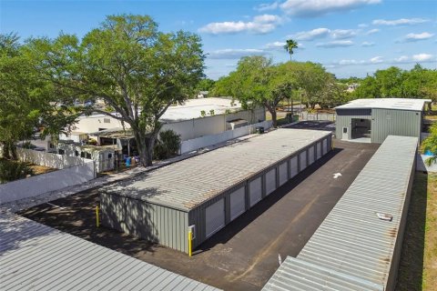 Propiedad comercial en venta en Clearwater, Florida, 1021.92 m2 № 2119289 - foto 9