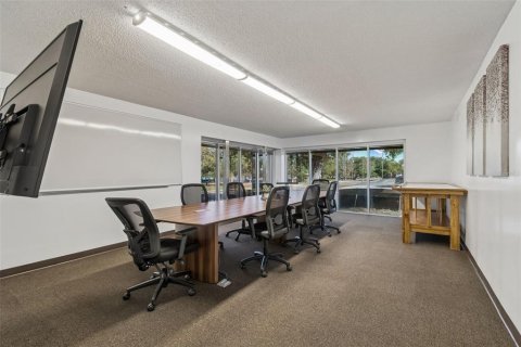 Propiedad comercial en venta en Clearwater, Florida, 1021.92 m2 № 2119289 - foto 17