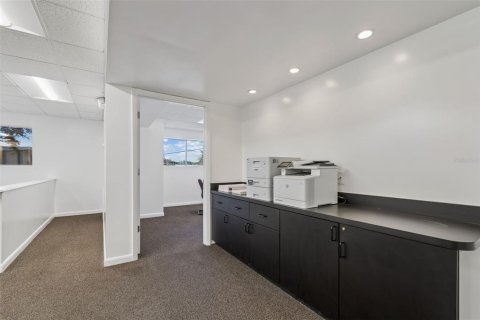 Propiedad comercial en venta en Clearwater, Florida, 1021.92 m2 № 2119289 - foto 27