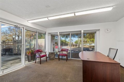 Propiedad comercial en venta en Clearwater, Florida, 1021.92 m2 № 2119289 - foto 16