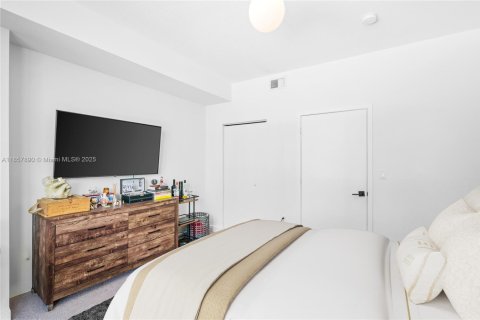 Купить кондоминиум в Майами, Флорида 2 спальни, 94.02м2, № 1887232 - фото 20