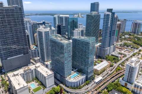 Купить кондоминиум в Майами, Флорида 2 спальни, 94.02м2, № 1887232 - фото 8