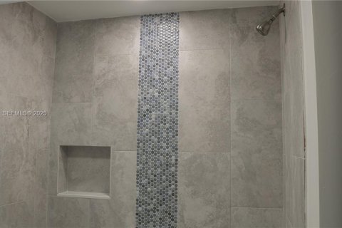 Condominio en alquiler en Davie, Florida, 2 dormitorios, 72 m2 № 1986734 - foto 15