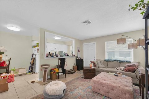 Купить коммерческую недвижимость в Сент-Питерсберг, Флорида 576.74м2, № 2220512 - фото 22