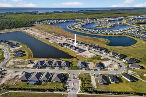Villa ou maison à vendre à Punta Gorda, Floride: 4 chambres, 248.7 m2 № 2144151 - photo 2
