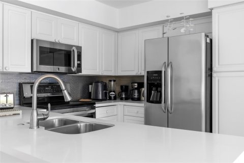 Снять в аренду кондоминиум в Авентура, Флорида 2 спальни, 109.62м2, № 2012106 - фото 22