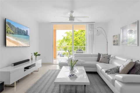 Condo in Aventura, Florida, 2 bedrooms  № 2012106