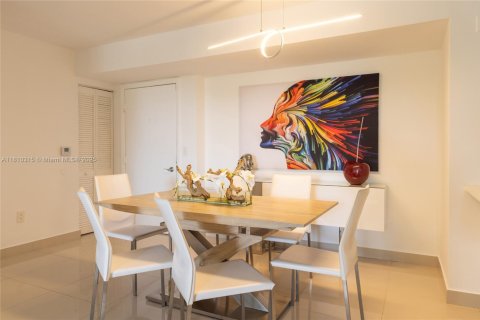 Снять в аренду кондоминиум в Авентура, Флорида 2 спальни, 109.62м2, № 2012106 - фото 16