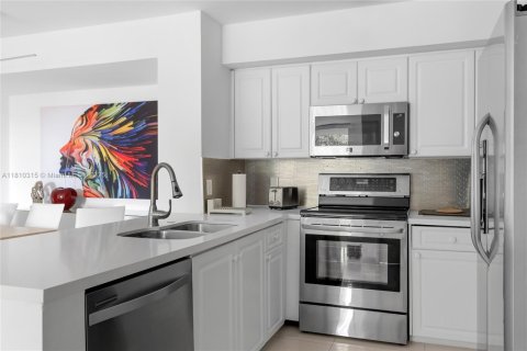 Снять в аренду кондоминиум в Авентура, Флорида 2 спальни, 109.62м2, № 2012106 - фото 23