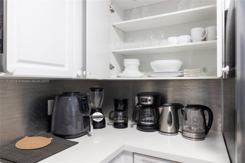 Снять в аренду кондоминиум в Авентура, Флорида 2 спальни, 109.62м2, № 2012106 - фото 25