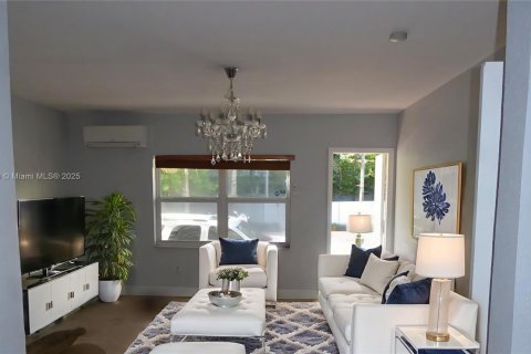 Condominio en venta en Miami Beach, Florida, 1 dormitorio, 55.74 m2 № 1965111 - foto 7