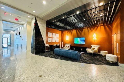 Condo in Orlando, Florida, 2 bedrooms  № 2123427 - photo 8