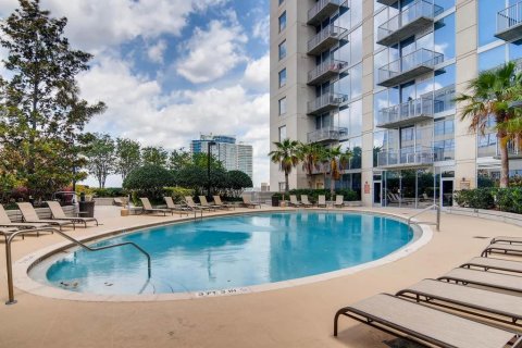 Condo in Orlando, Florida, 2 bedrooms  № 2123427 - photo 15