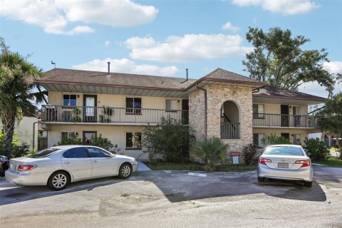 Condominio en venta en Winter Haven, Florida, 2 dormitorios, 82.5 m2 № 1883491 - foto 1