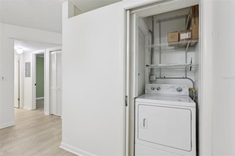 Condominio en venta en Winter Haven, Florida, 2 dormitorios, 82.5 m2 № 1883491 - foto 23