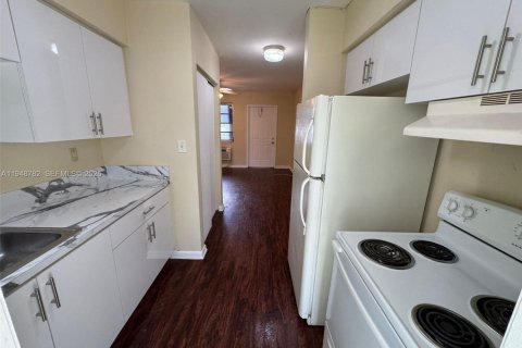 Propiedad comercial en venta en Fort Lauderdale, Florida, 119.84 m2 № 2055147 - foto 3