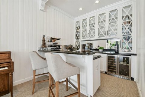 Casa en venta en Tampa, Florida, 5 dormitorios, 574.32 m2 № 1759781 - foto 18