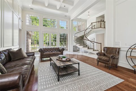 Casa en venta en Tampa, Florida, 5 dormitorios, 574.32 m2 № 1759781 - foto 9