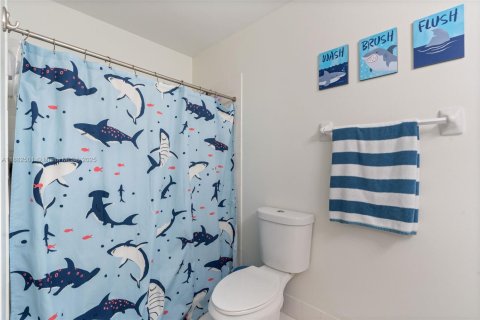 Villa ou maison à vendre à Miami, Floride: 4 chambres, 233.65 m2 № 1932179 - photo 30