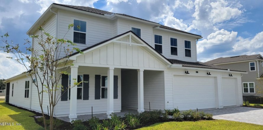 House in Bartram Ranch  4 bedrooms, 292.64 sq.m. № 772957