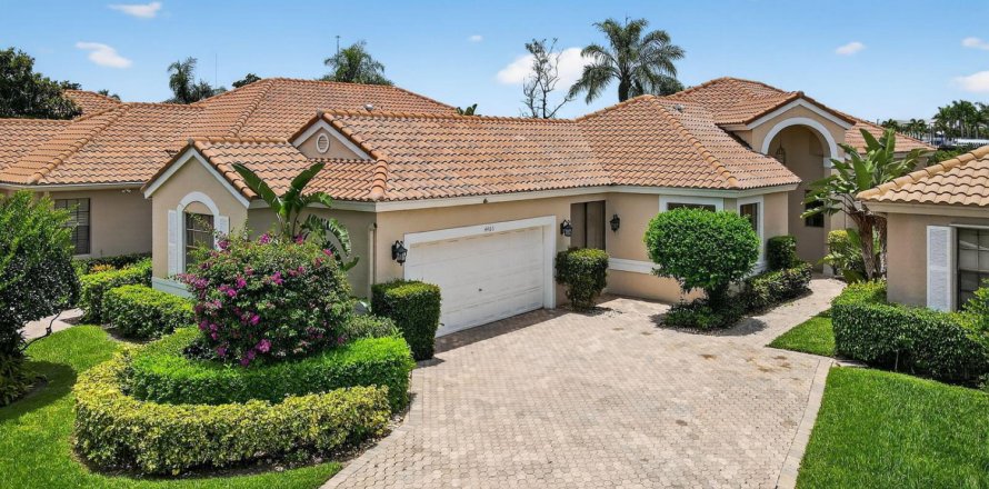 Casa en Lake Worth, Florida 3 dormitorios, 171.96 m2 № 2153784