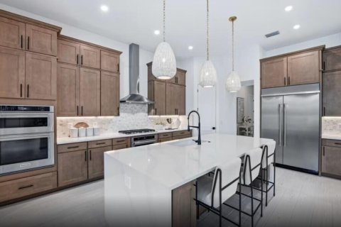 House in Lake Worth, Florida 4 bedrooms, 306.67 sq.m. № 2182044 - photo 8