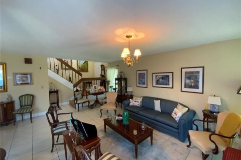 Adosado en venta en Kissimmee, Florida, 3 dormitorios, 147.34 m2 № 2213892 - foto 12