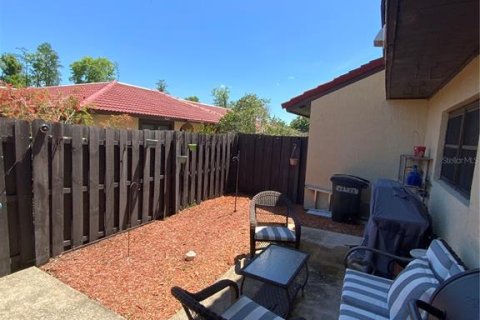 Adosado en venta en Kissimmee, Florida, 3 dormitorios, 147.34 m2 № 2213892 - foto 22