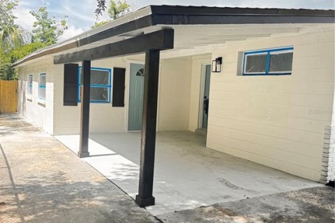Casa en Tampa, Florida 4 dormitorios, 120.12 m2 № 2091412