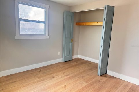 Casa en alquiler en Tampa, Florida, 4 dormitorios, 120.12 m2 № 2091412 - foto 14