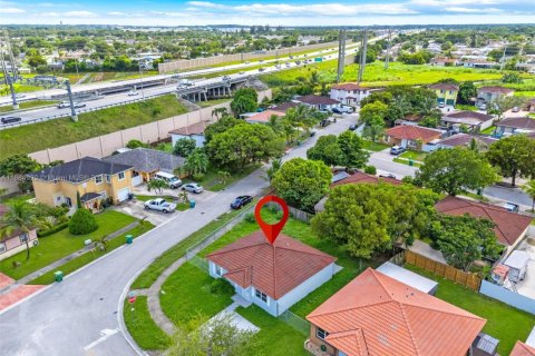 Villa ou maison à vendre à Homestead, Floride: 3 chambres, 113.43 m2 № 1932434 - photo 30