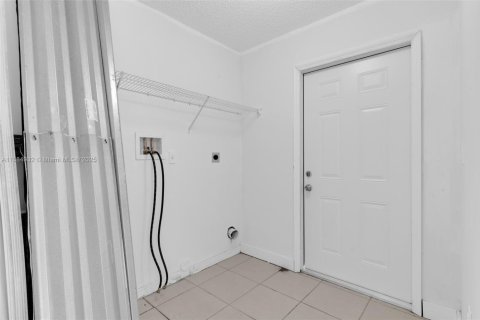 Villa ou maison à vendre à Homestead, Floride: 3 chambres, 113.43 m2 № 1932434 - photo 23