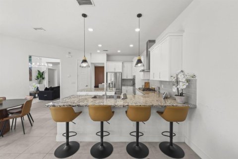 House in Parkland, Florida 6 bedrooms, 429.39 sq.m. № 2176632 - photo 12