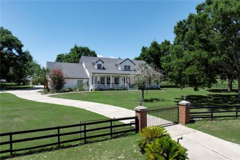 Villa ou maison à Montverde, Floride 4 chambres, 388.15 m2 № 2094987