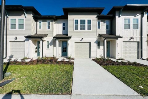 Townhouse in Davenport, Florida 3 bedrooms, 153.57 sq.m. № 1803345 - photo 1