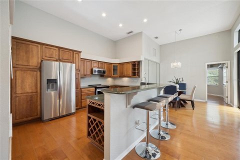 Condo in Orlando, Florida, 3 bedrooms  № 2148052 - photo 11