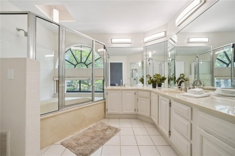 Condo in Orlando, Florida, 3 bedrooms  № 2148052 - photo 25