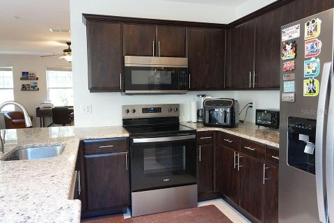 Condo in Celebration, Florida, 3 bedrooms  № 2222620 - photo 28