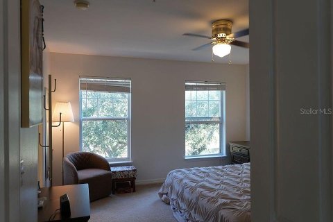 Condo in Celebration, Florida, 3 bedrooms  № 2222620 - photo 7