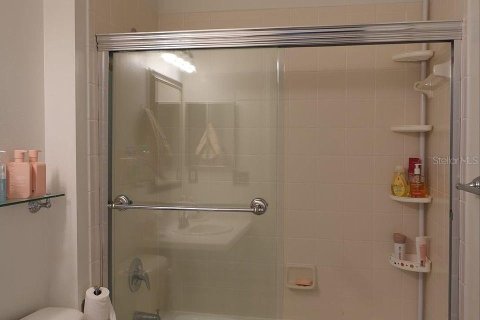 Condo in Celebration, Florida, 3 bedrooms  № 2222620 - photo 26