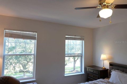 Condo in Celebration, Florida, 3 bedrooms  № 2222620 - photo 18