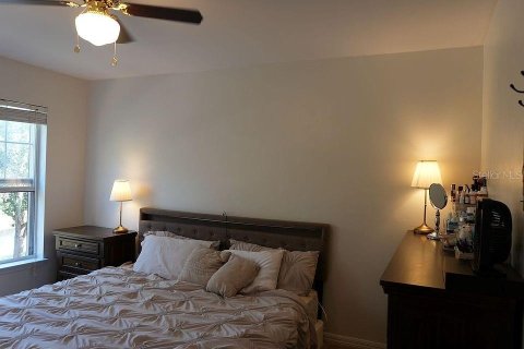Condo in Celebration, Florida, 3 bedrooms  № 2222620 - photo 25