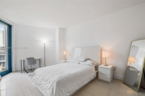 Снять в аренду кондоминиум в Майами, Флорида 1 спальня, 82.78м2, № 1989523 - фото 11