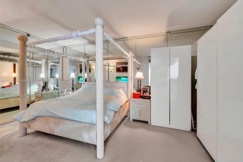 Condominio en venta en Aventura, Florida, 2 dormitorios, 154.87 m2 № 1959976 - foto 17