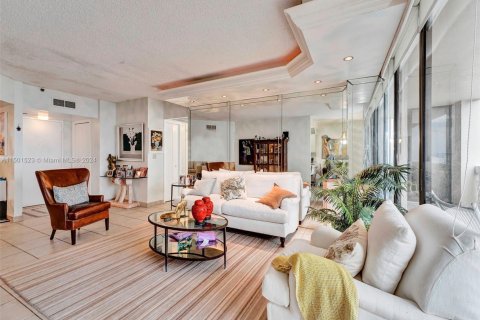 Condominio en venta en Aventura, Florida, 2 dormitorios, 154.87 m2 № 1959976 - foto 9