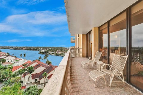 Condominio en venta en Aventura, Florida, 2 dormitorios, 154.87 m2 № 1959976 - foto 4