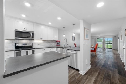 Condominio en venta en Seminole, Florida, 2 dormitorios, 111.48 m2 № 1773516 - foto 5