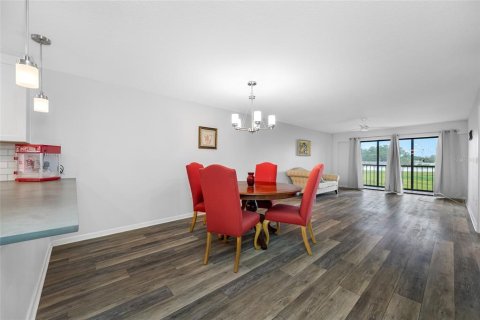 Condominio en venta en Seminole, Florida, 2 dormitorios, 111.48 m2 № 1773516 - foto 11