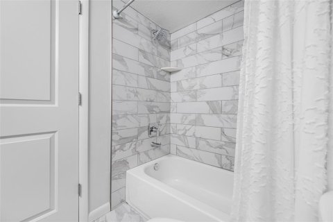 Condominio en venta en Seminole, Florida, 2 dormitorios, 111.48 m2 № 1773516 - foto 25